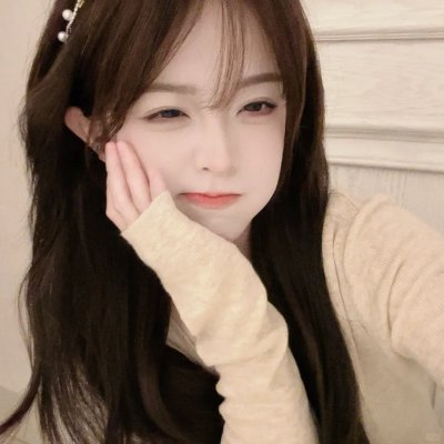 美女荒野逃亡